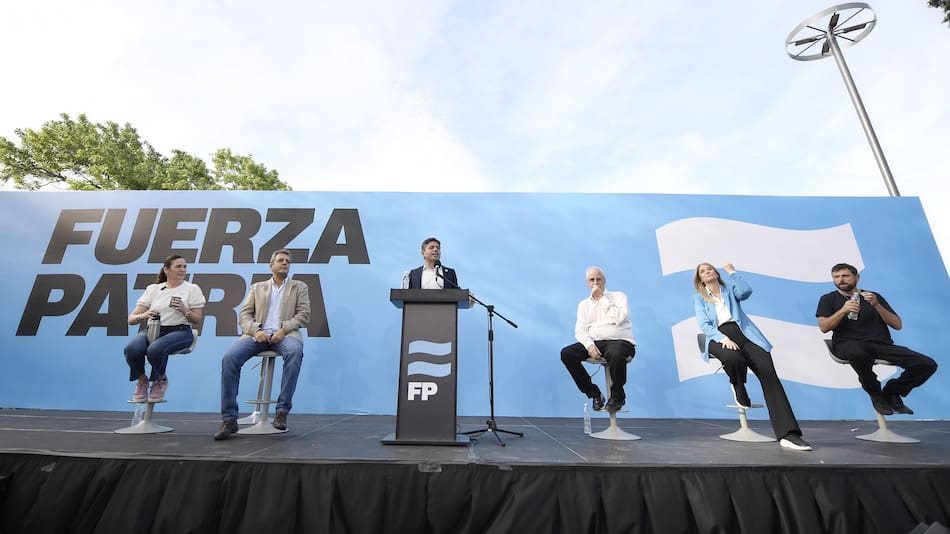 Cierre de campaña de Fuerza Patria.