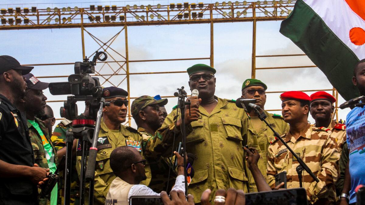 Los militares golpistas. Foto: Reuters.