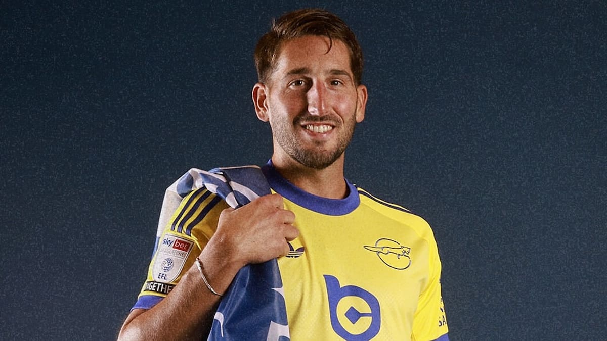 Franco Ravizzoli, el arquero de Mar del Plata que atajará en un campeón de la Premier League.