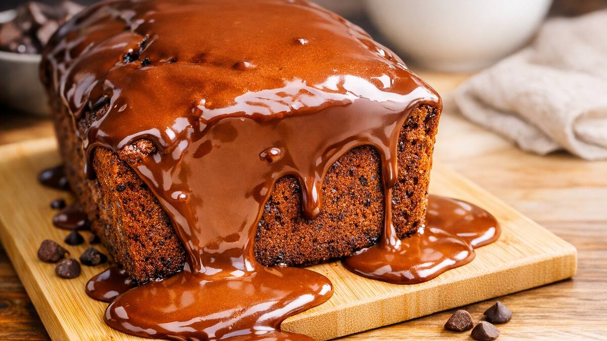 Budín de chocolate.