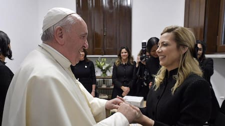 Fabiola y Papa Francisco, foto Presidencia