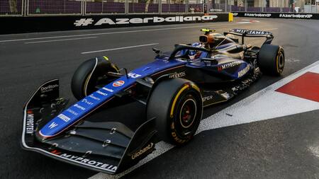 Franco Colapinto en el Gran Premio de Bakú. Foto: REUTERS.