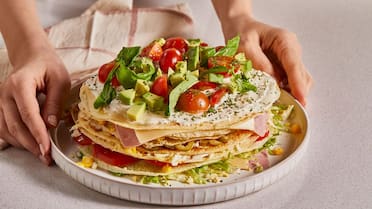 Torre de panqueques: la fresca y versátil receta para sorprender a todos tus familiares en Año Nuevo