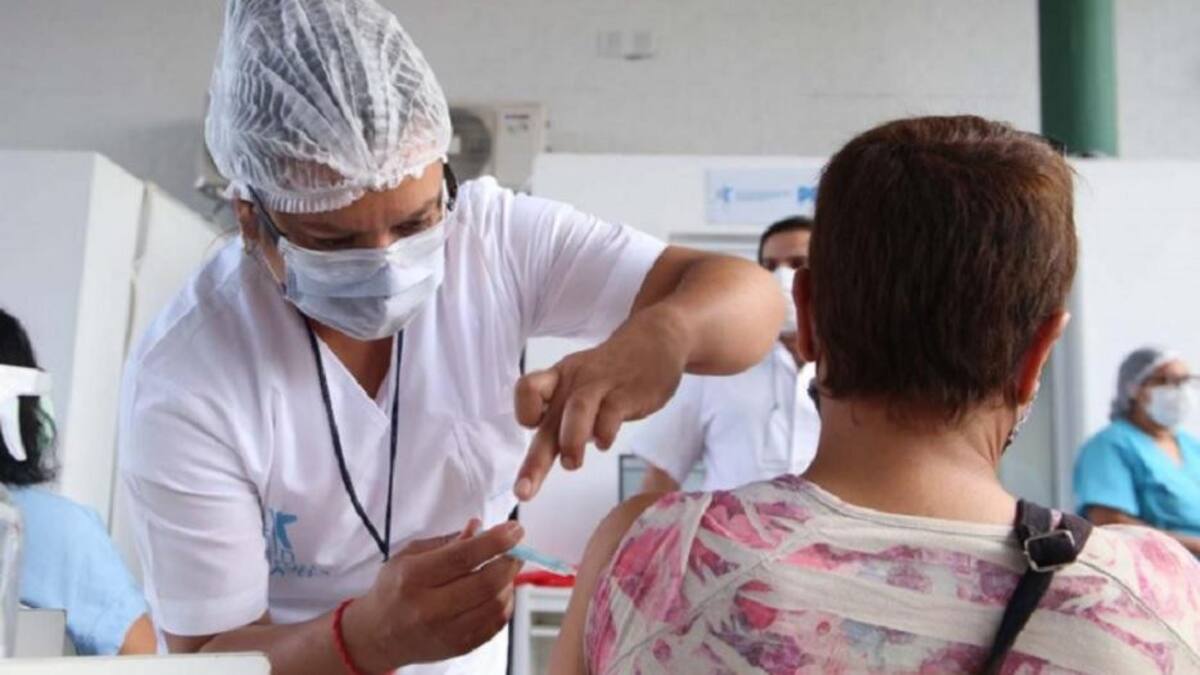 Por el aumento de casos, se adelantó el inicio de la vacunación antigripal