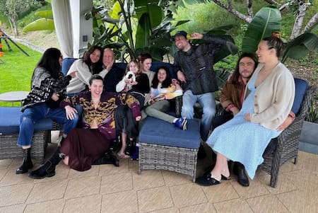 Bruce Willis junto a su familia. Foto: NA.