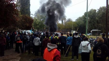 Fabrica de calzado cerrada en Lujan