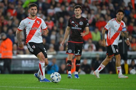 Santiago Simón; River vs Huracán. Foto: X @RiverPlate