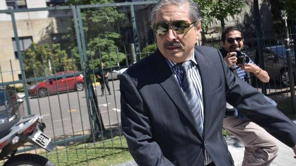 Carlos Kirchner