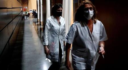 Enfermeras en Francia. Foto: EFE.