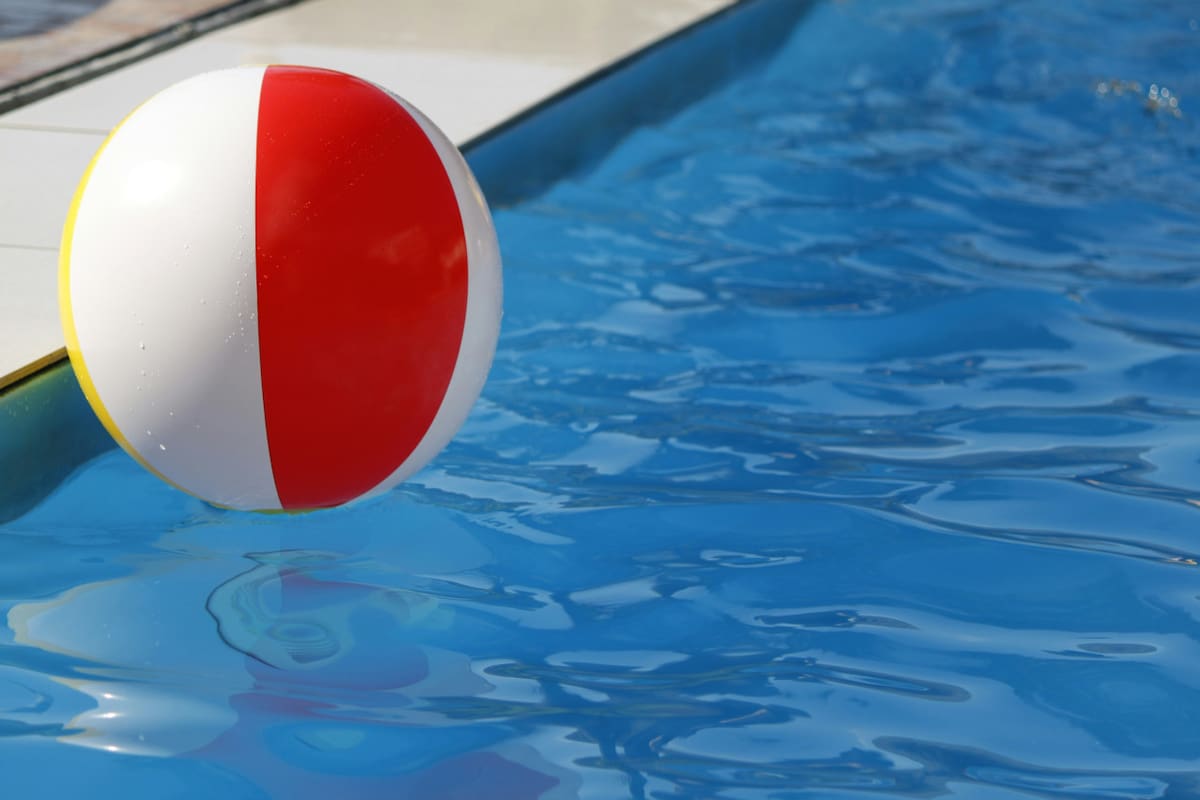 Pileta, verano, calor, limpieza. Foto: Unsplash