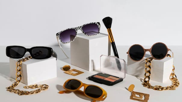 Moda y Navidad 2025: los accesorios que enaltecerán los looks y son tendencia para esta temporada