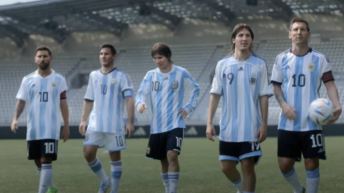 La creativa publicidad que reúne las cinco versiones mundialistas de Messi con la Selección