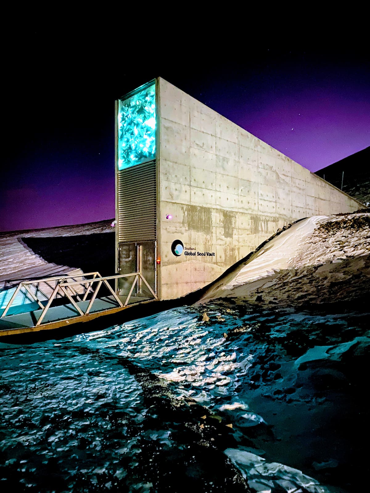 El archipiélago Svalbard es un archipiélago situado en el mar Glacial Ártico