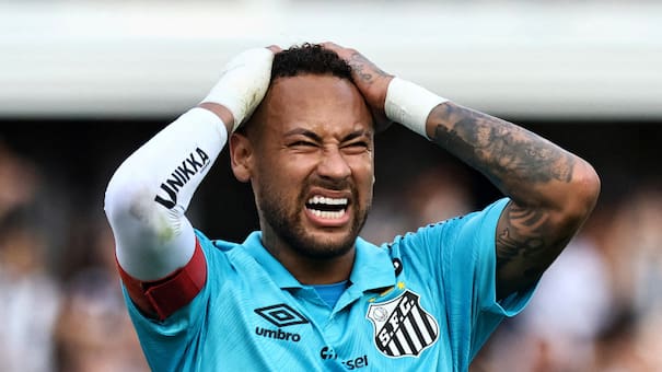 De mal en peor: Neymar dio positivo de coronavirus y su futuro en Santos es incierto