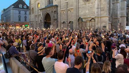 Conmoción en Austria: una médica se suicidó tras meses de ser acosada por antivacunas