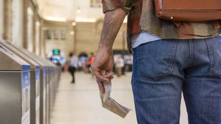 Precauciones para turistas que viajen a España próximamente. Foto: Freepik.