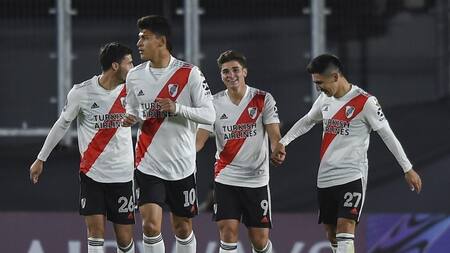 River, Copa Libertadores, NA