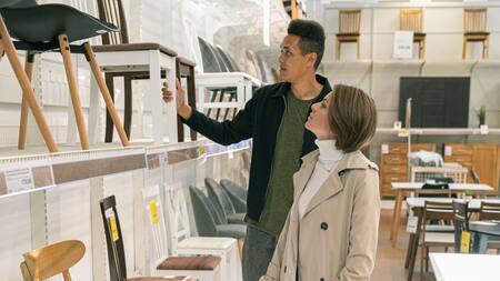 Compras, muebles, local. Foto: Pexels.