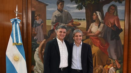 Para Jorge Macri, el encuentro con Luis Caputo fue “positivo”: la deuda millonaria que reclamó el jefe de Gobierno porteño