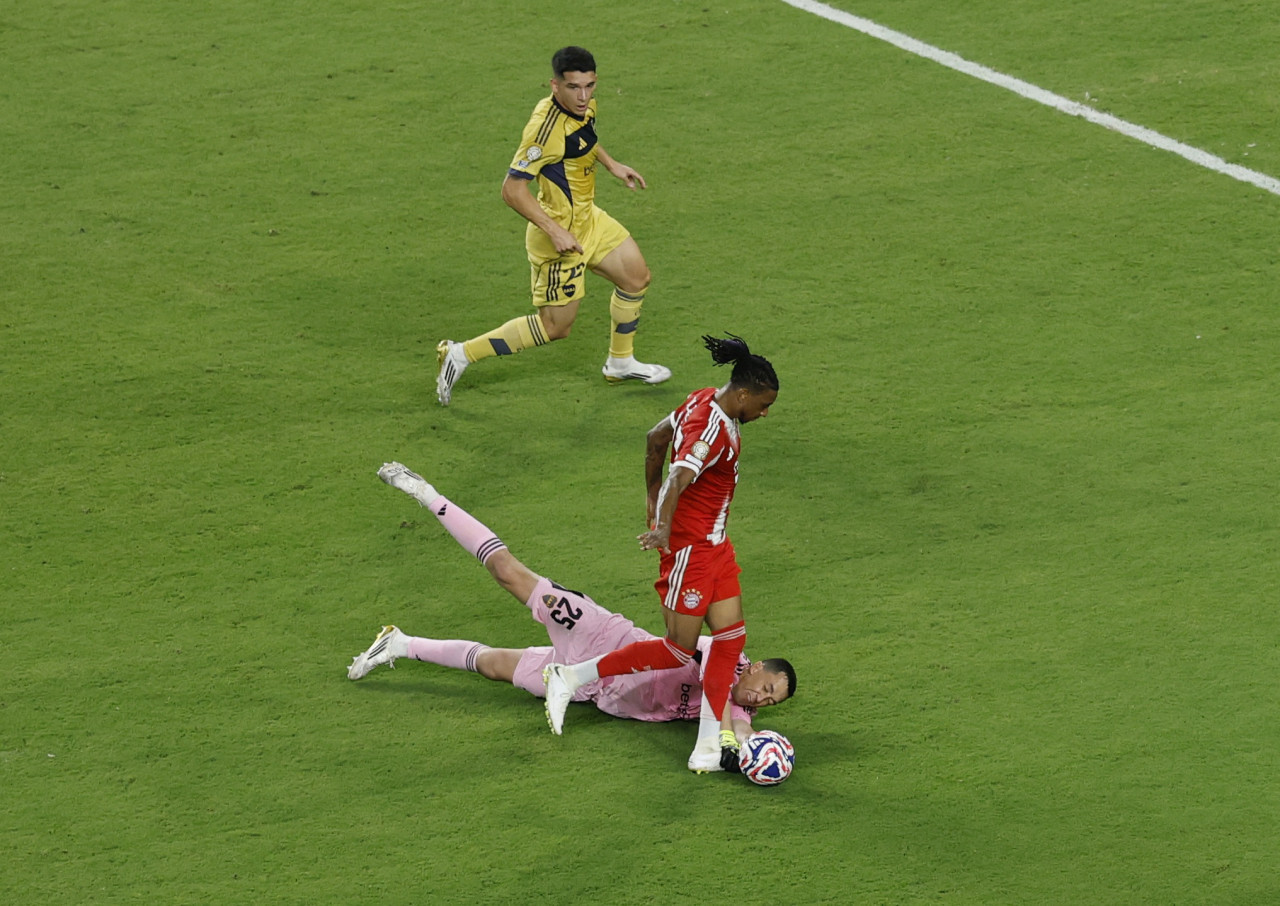 Agustín Marchesín elogió a Manuel Neuer tras el Boca-Bayern del Mundial de Clubes. Foto: Reuters/Marco Bello