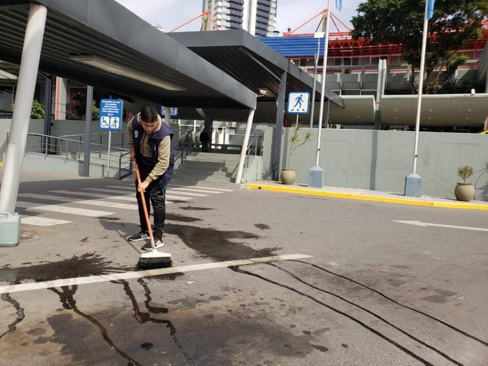 Tiroteo en la Terminal de Ómnibus de Córdoba, mueren dos ciudadanas chinas, La Voz de Córdoba
