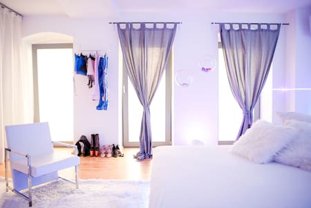 Burdel hecho con IA en Alemania. Fuente: Cybrothel