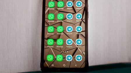 Telegram vs. whatsapp la batalla de mensajería instantánea - fuente: unsplash