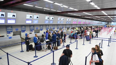 Sorpresivo cierre de un emblemático aeropuerto argentino.