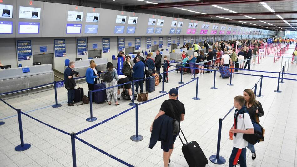 El aeropuerto internacional incorporó un nuevo sistema que facilita la experiencia de los viajeros. Foto: Unsplash.