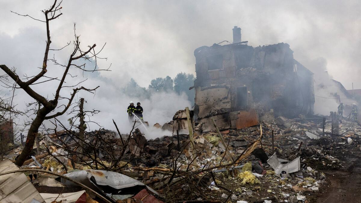 Destrozos en Ucrania por los ataques rusos. Foto: Reuters/Thomas Peter