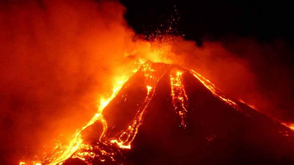 Volcan Etna en erupción, Italia, Reuters 2