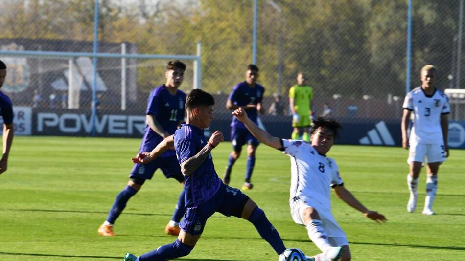 Amistoso de la Selección Argentina Sub 20 frente a Japón. Foto: Twitter @Argentina