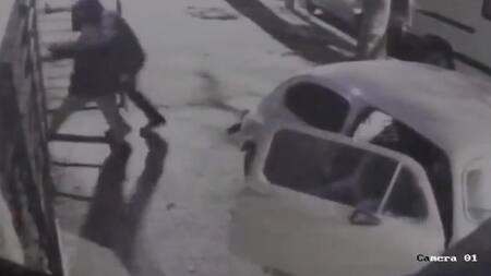 Violento episodio en La Plata, captura de video
