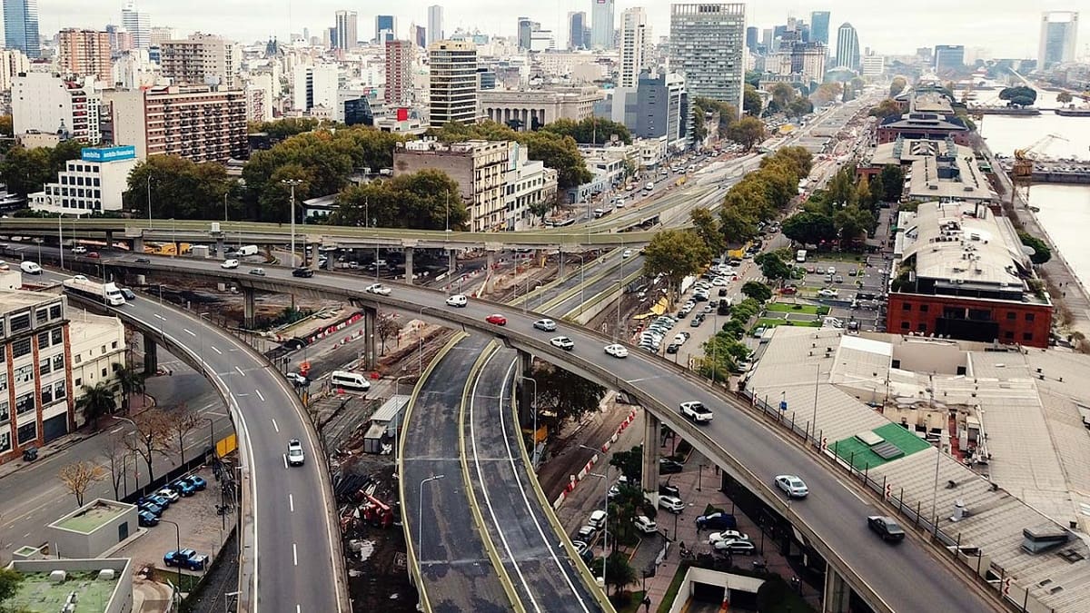 Renovarán una de las autopistas más transitadas de Buenos Aires: así será la obra clave para el tráfico