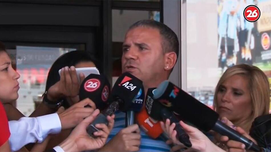 Padre de uno de los detenidos por tiroteo en shopping, Canal 26