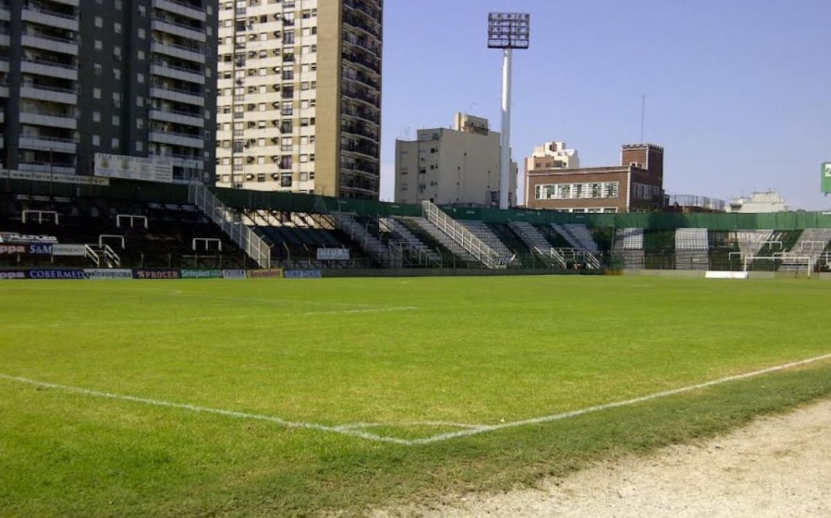 Ferro Carril Oeste, estadio, fútbol argentino, NA