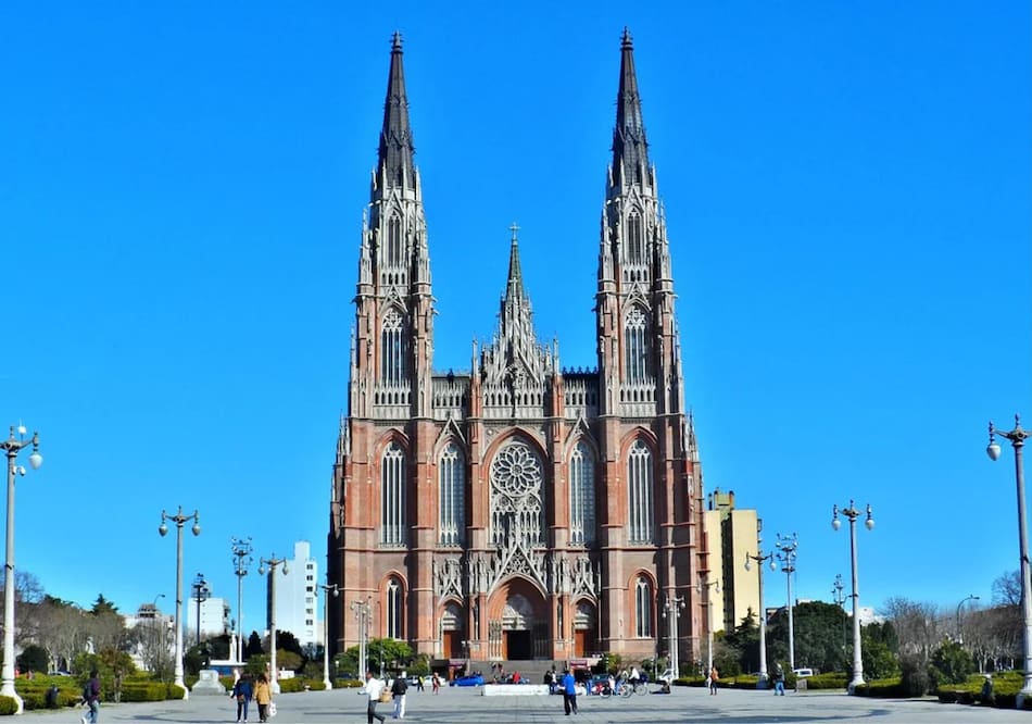 Catedral de La Plata. Foto NA