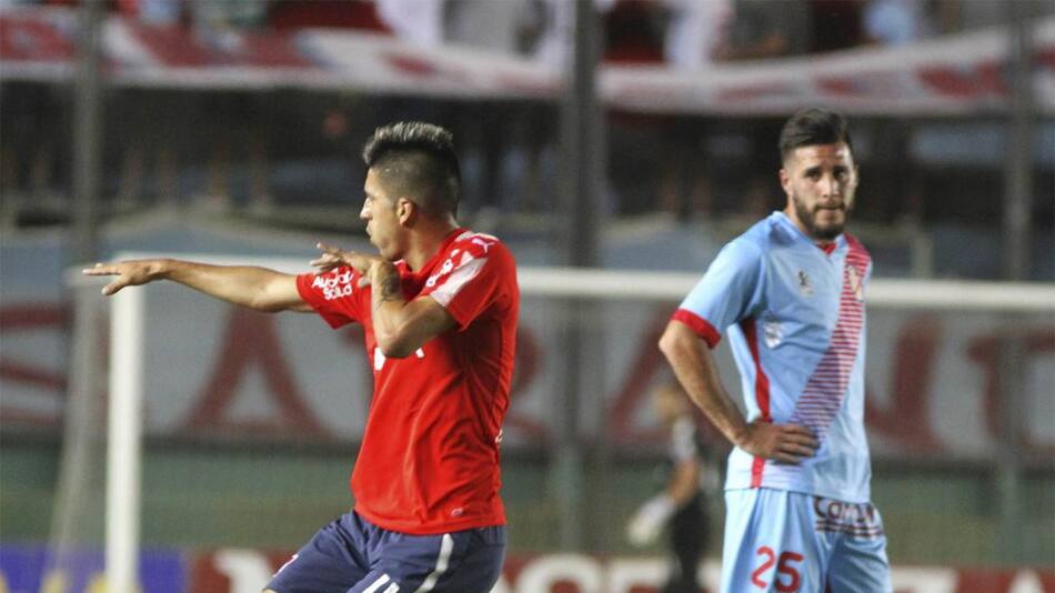 Gol de Independiente ante Arsenal (NA)