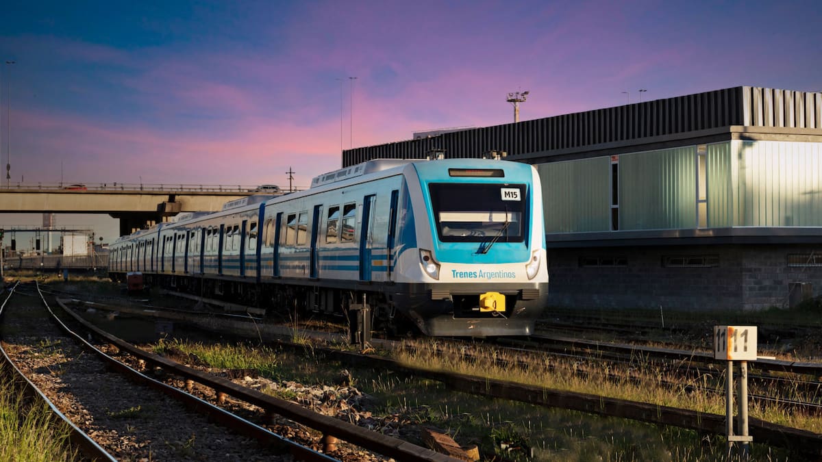 Tren Mitre.