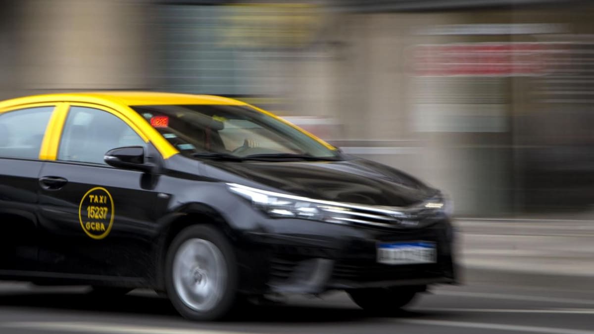 Taxi, transportes, transporte público, NA