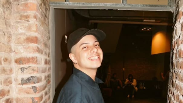 De cantar en los subtes a telonear a María Becerra en River: quién es Willy Bronca, el rapero de José C. Paz que expone una crítica político-social en sus letras