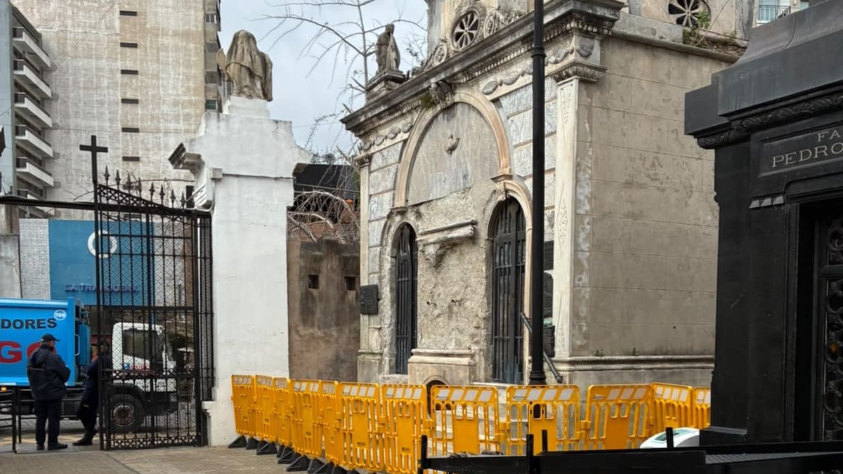 Quieren instalar un gif shop en una bóveda de Recoleta