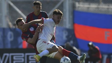 Matías Cóccaro; San Lorenzo vs. Huracán; Copa de La Liga. Foto: Télam.
