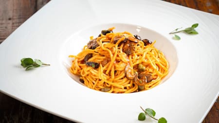 Lo más destacado del restaurante son los gnocchi di lusso de papa con crema