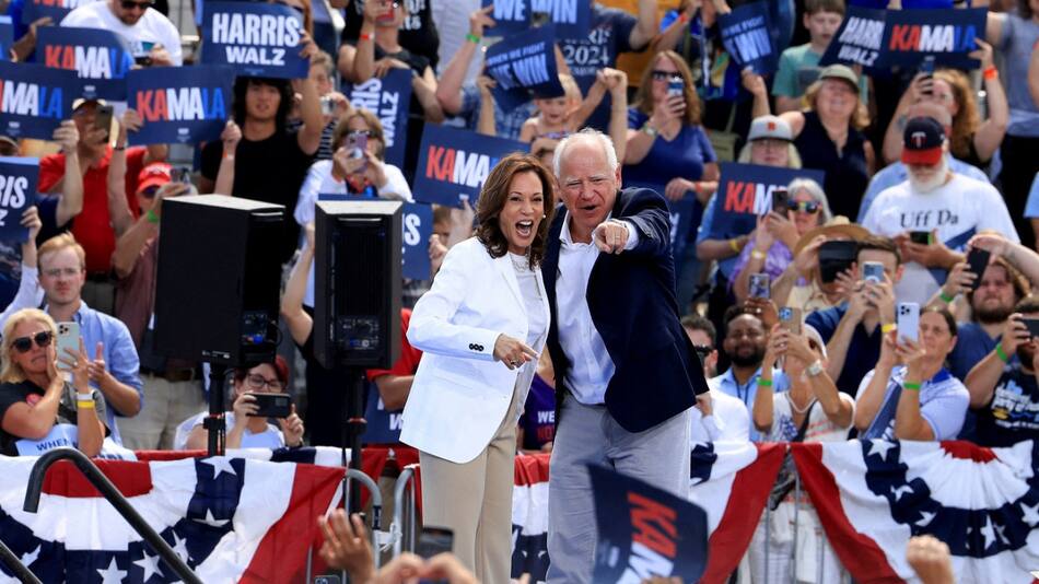 Kamala Harris y Tim Walz. Foto: Reuters