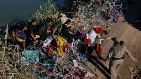 Migración ilegal en Texas. Foto: Reuters
