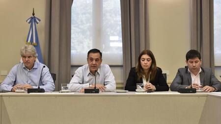 Reunión por paritarias - Política (NA)