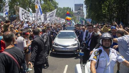 Llegada de Alberto Fernández a la asunción presidencial, AGENCIA NA