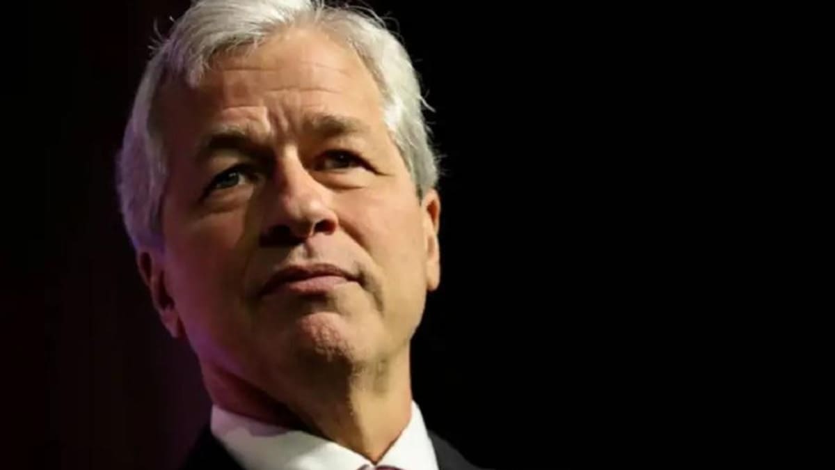 El CEO de JP Morgan Chase afirmó que la IA puede generar desempleo y disturbios: pide una intervención estatal