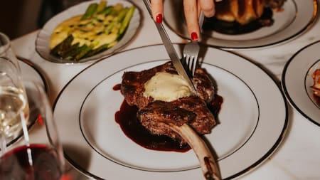 Exclusiva propuesta de Tegui para San Valentín: cuánto sale comer en el restaurante de Martitegui y qué incluye el menú